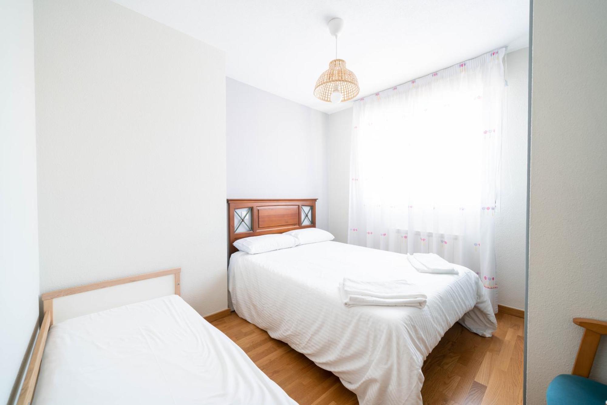 Apartamentos Go- Chalet Calera, Parking Gratuito Arroyo de la Encomienda Extérieur photo